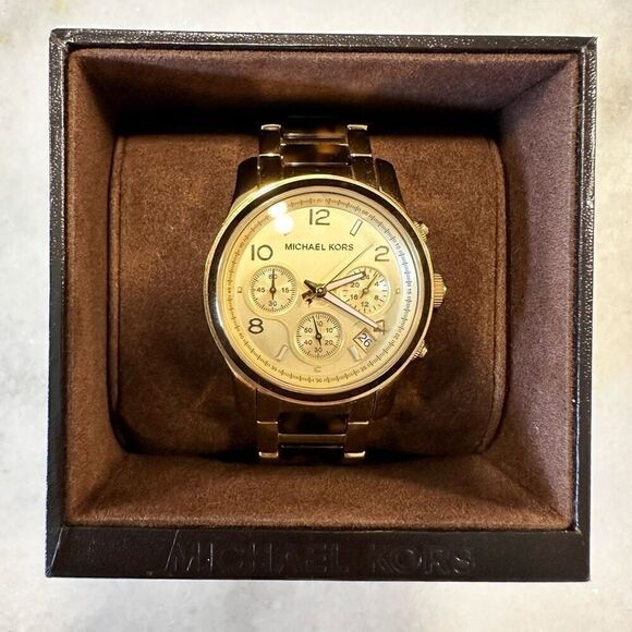 NWT Michael Kors Runway Chronograph Gold Tone Tortoise Stainless Steel Wristwatc - Picture 1 of 11